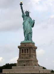 434px-Statue of Liberty 7