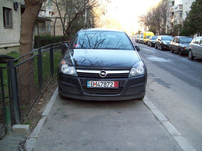 Arc de Triomphe Car