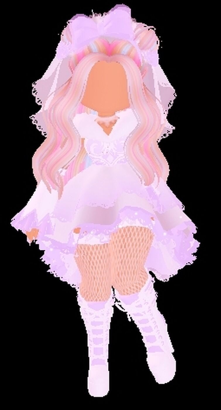 CREATING OUTFITS FOR EVERY AESTHETIC IN ROYALE HIGH!