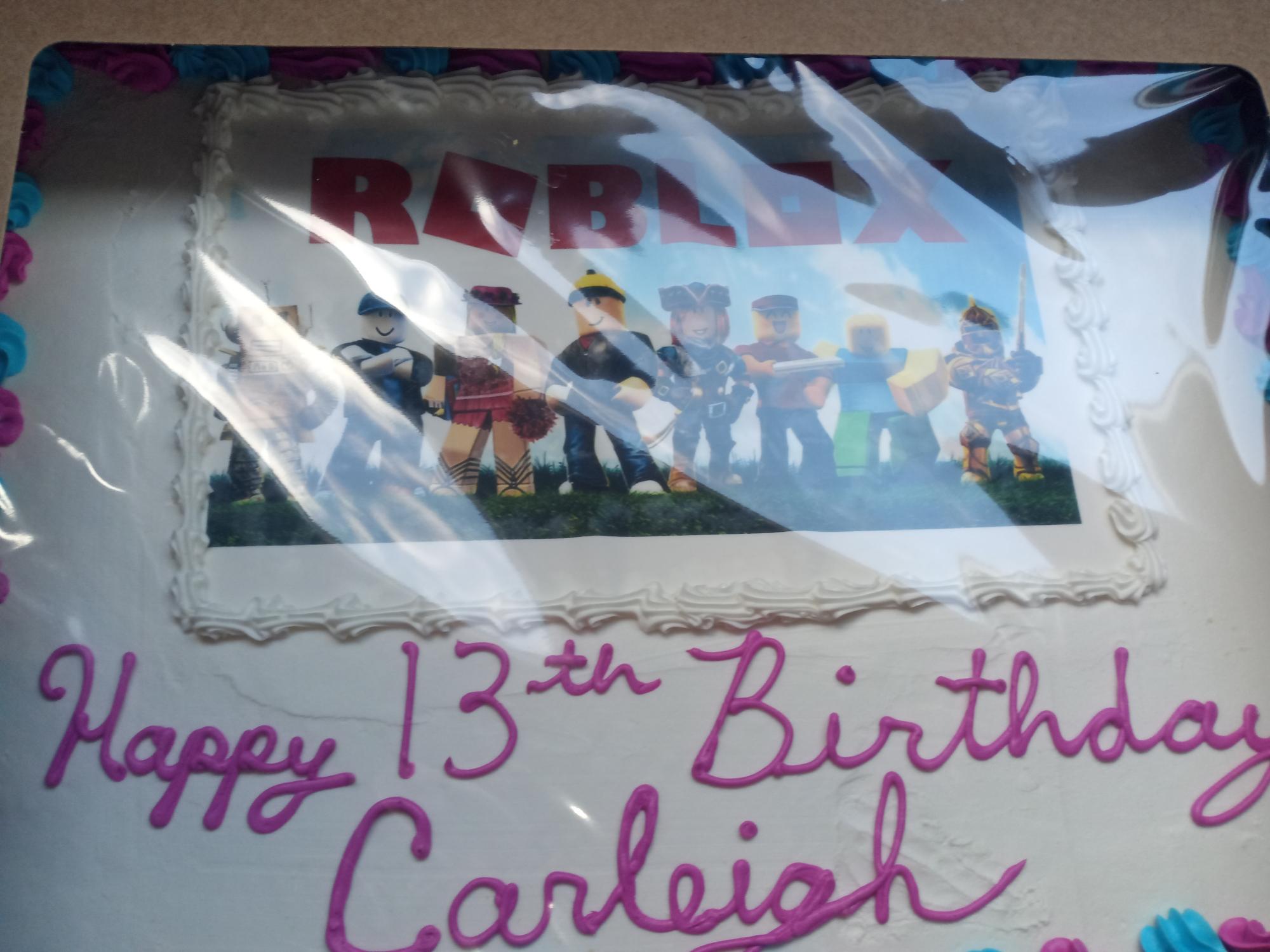 Off Topic But My Mom Put A Roblox Picture In My Cake D Fandom - roblox 13th birthday cake