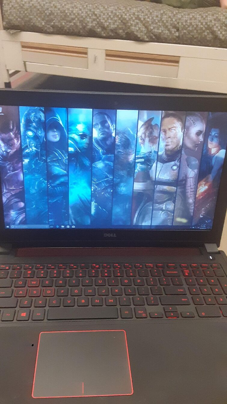 Got a new pc set the background ;)