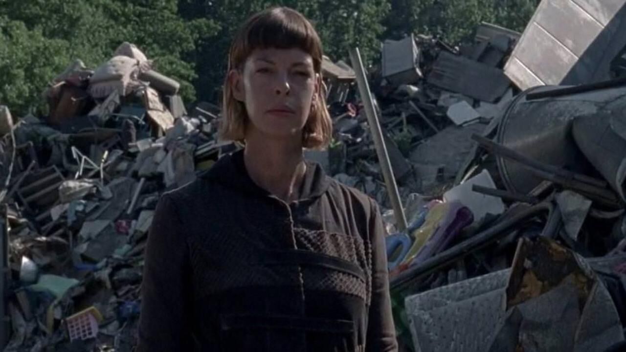 Jadis Takes NSFW Rick Pics on 'The Walking Dead' & It's Weirding Twitter  Out