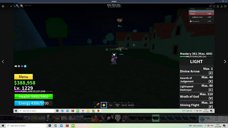 DOING A RAID WITH A HACKER ON ROBLOX BLOX FRUIT 