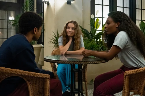 SE1-E03-That-LaDonna-Life-05-Hayden-Mildred-LaDonna