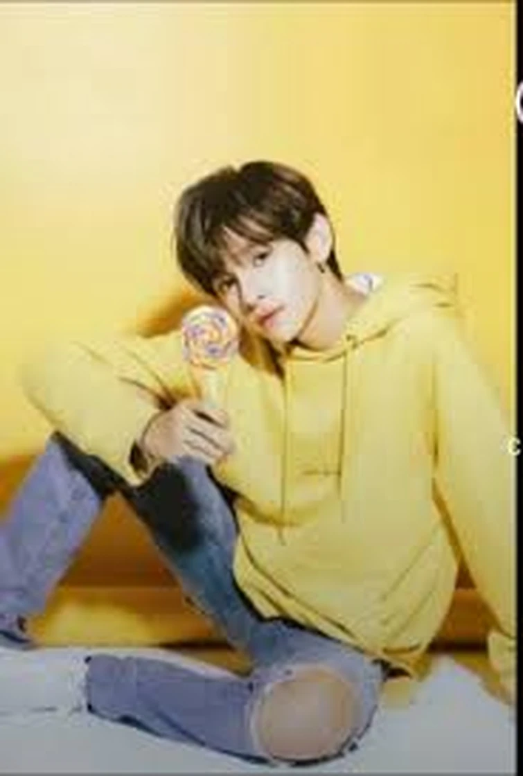 Daily ✨Kim Samuel✨picture /meme & fact, because I want a comeback! #5 |  Fandom