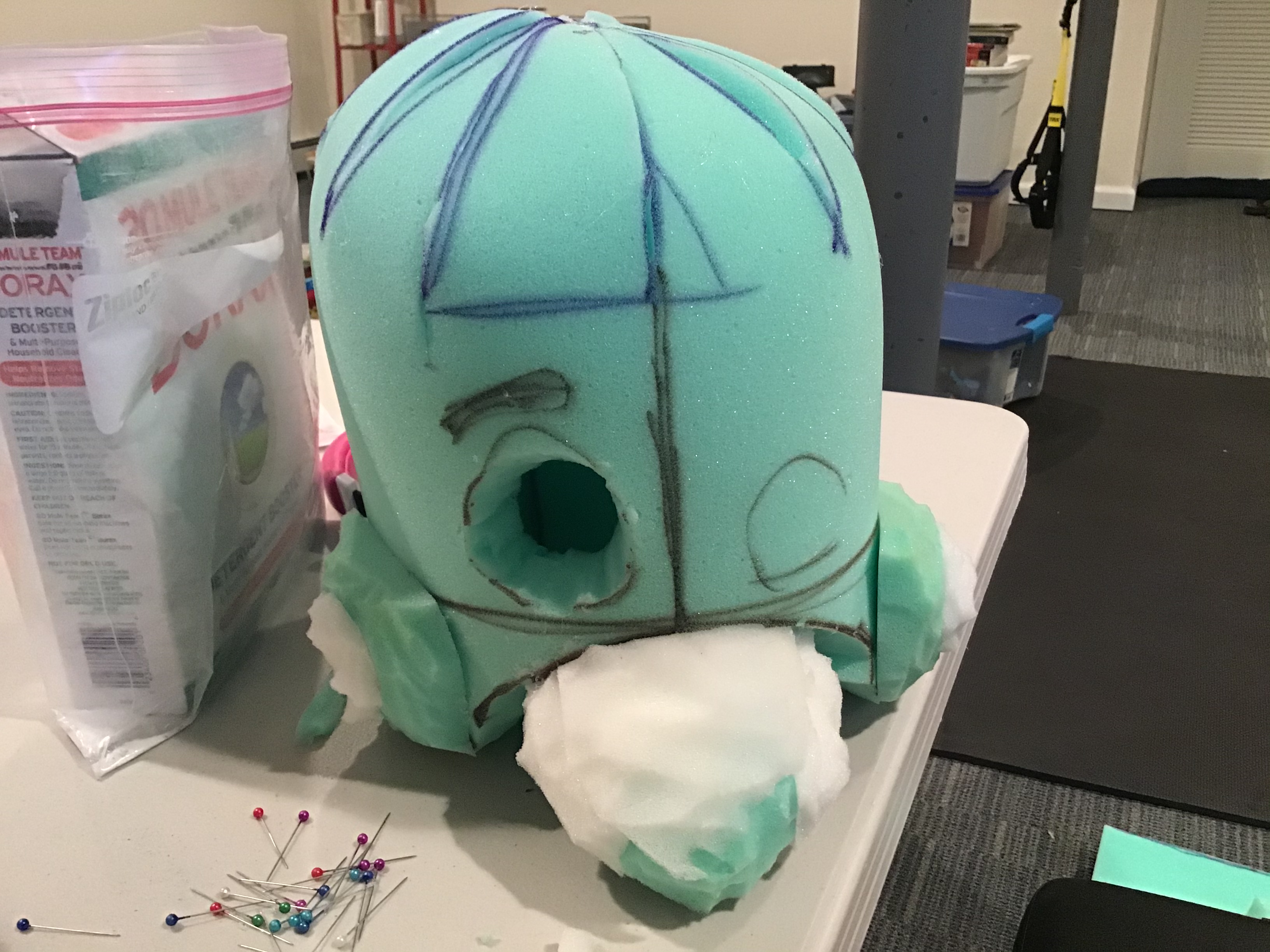 Haha My Cosplay Has Beeg Forehead Fandom - roblox piggy wikia wiki fandom beeg roblox Haha My Cosplay Has Beeg Forehead Fandom - beeg roblox