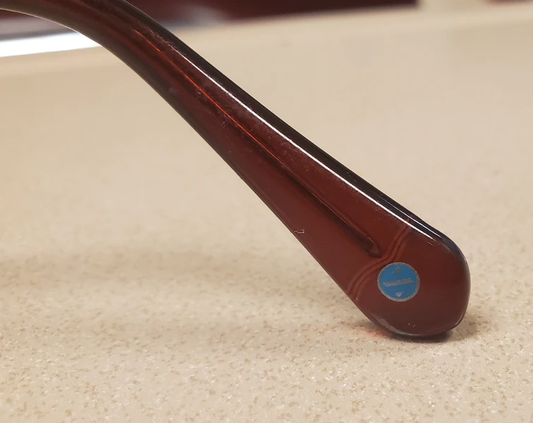 My current glasses. (Thanks, Zenni, for making weird frames!) Tye