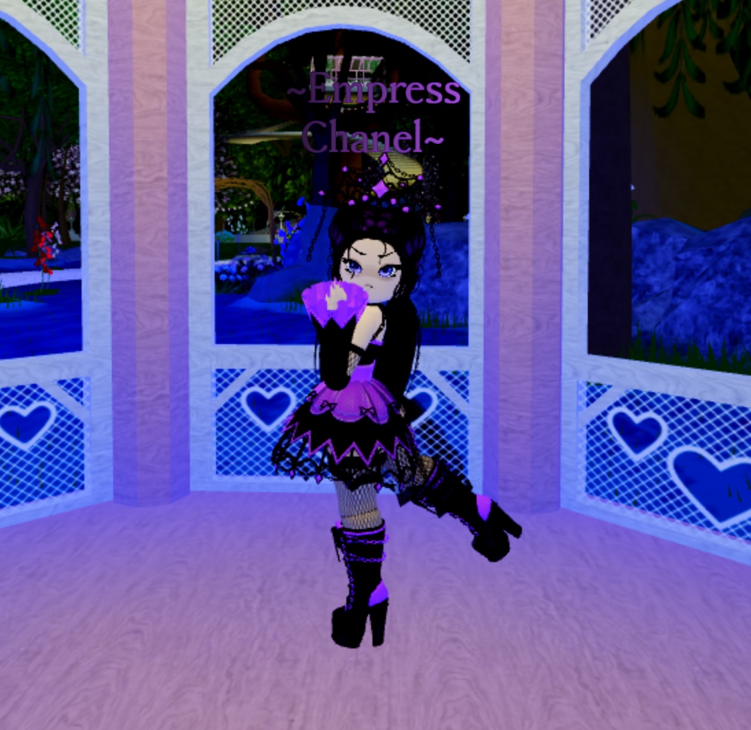 Gothic Wardrobe Royale High Outfit