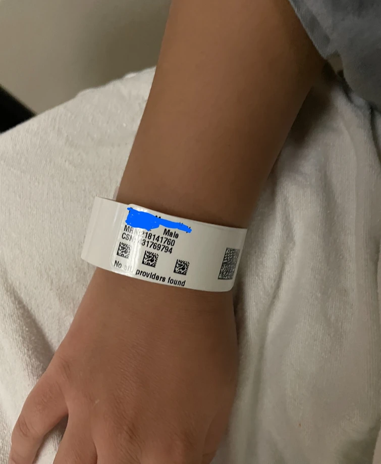 At the ER right now Fandom