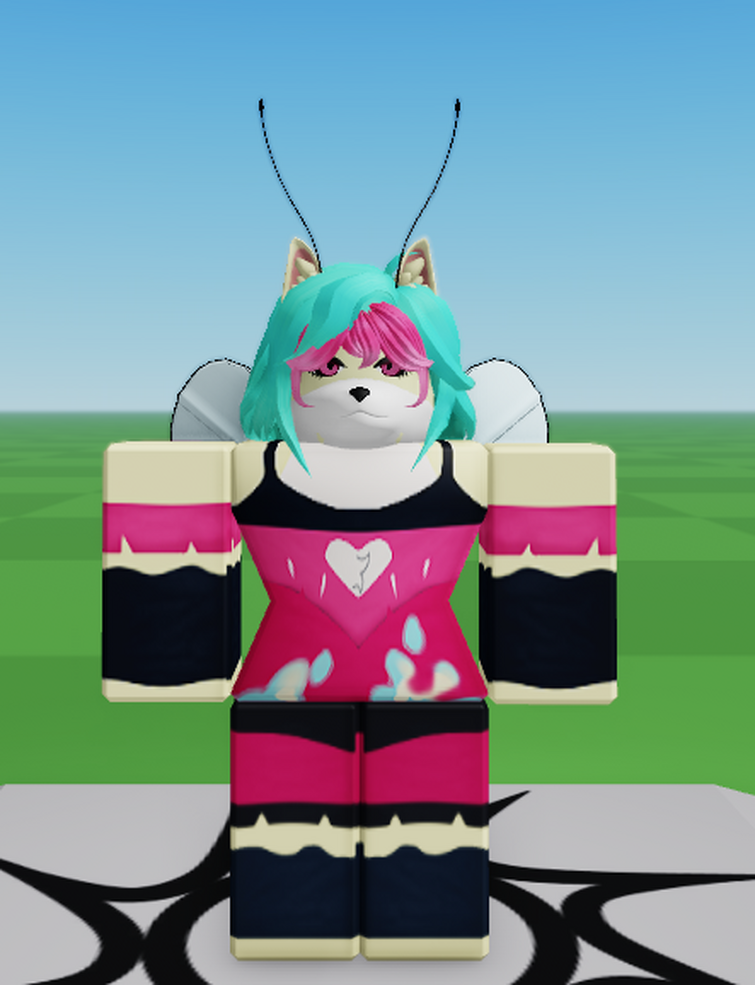 I tried to make bee in roblox HELP WHAT IS THIS 😭