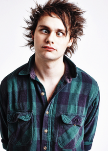 Michael-Clifford-michael-clifford-37650844-500-700.png (706 kB)