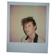 Ashton polaroid