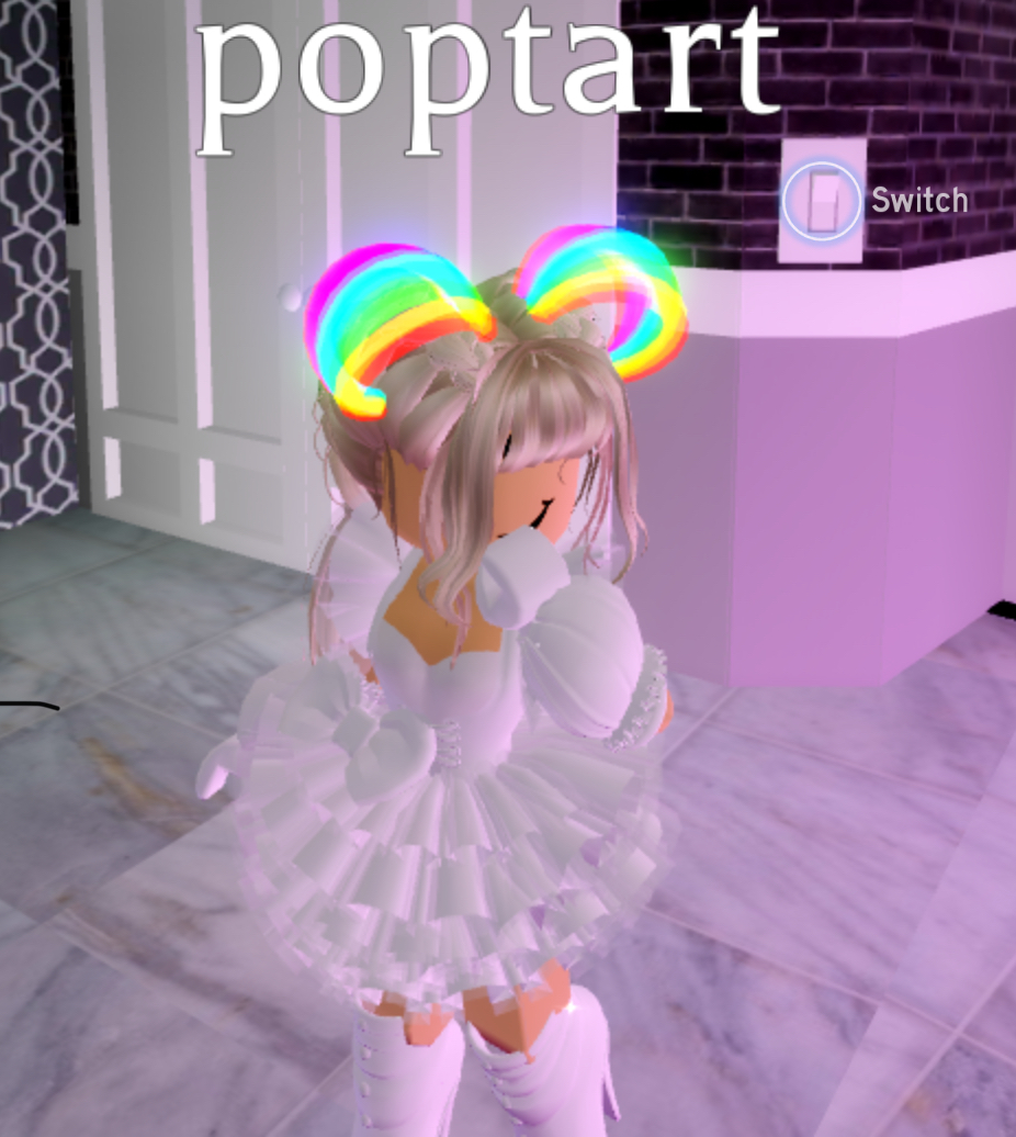 User blog:StarlightPlayZ/👗 Some outfit hacks :P👠, Royale High Wiki