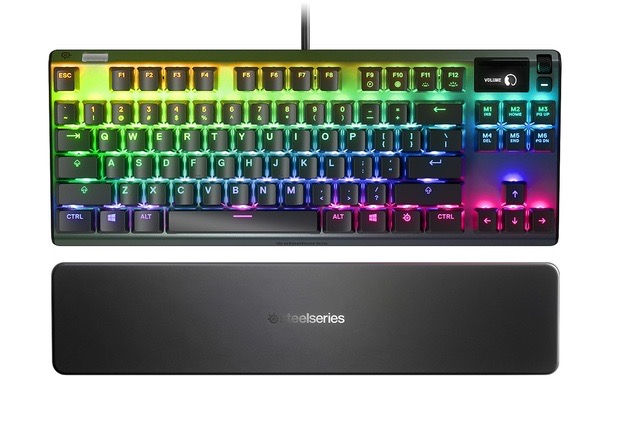 So I Need A New Keyboard To Play Roblox On Which Is Better Fandom - steelseries roblox