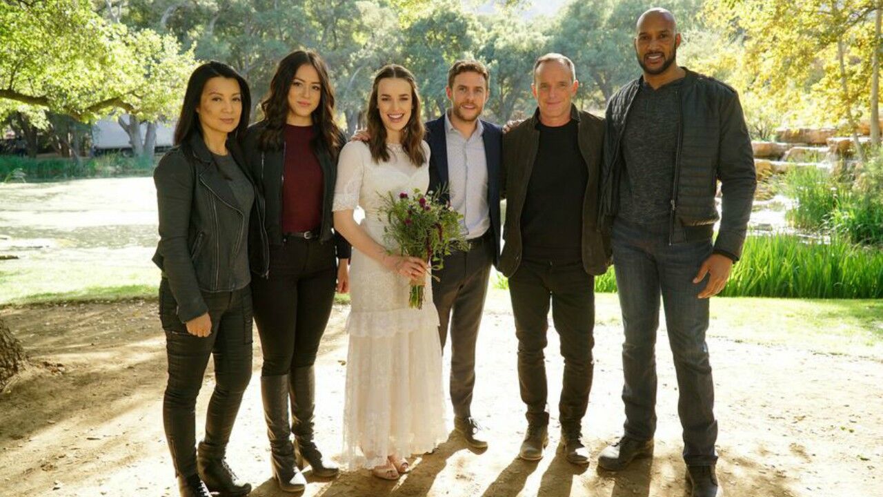 Agents Of Shield Cast Reacts To The Fitzsimmons Wedding Fandom