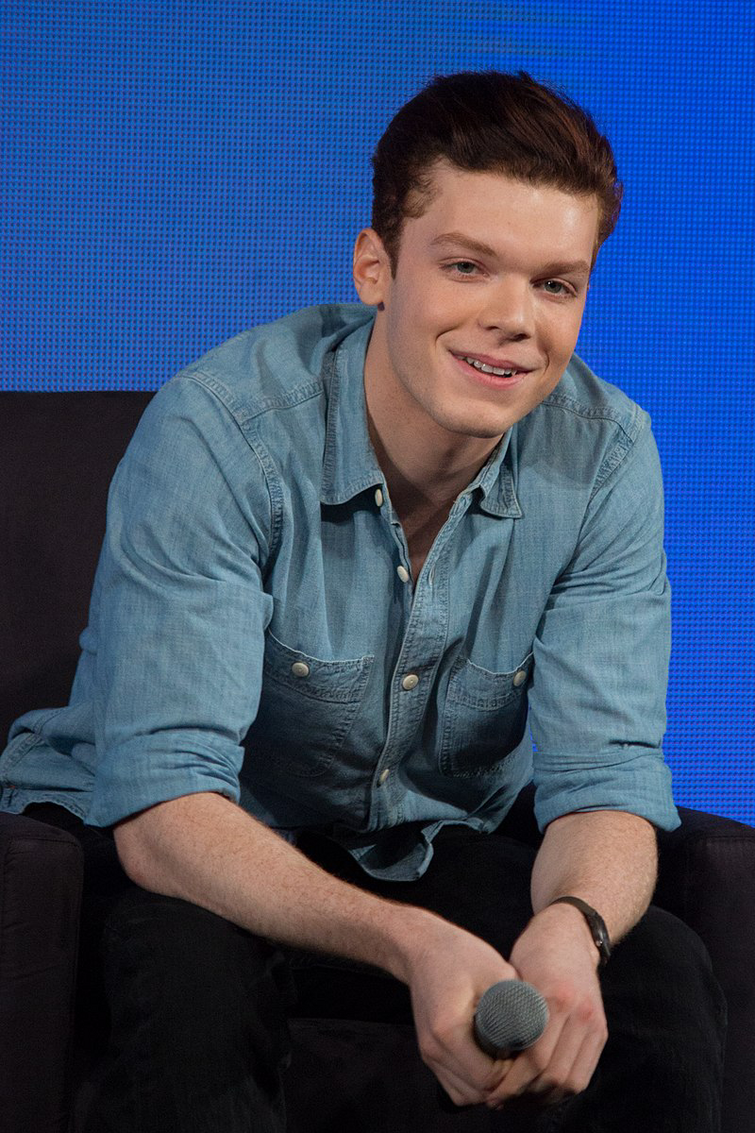🎂 Happy birthday to Cameron Monaghan who played Cal Kestis in Jedi ...