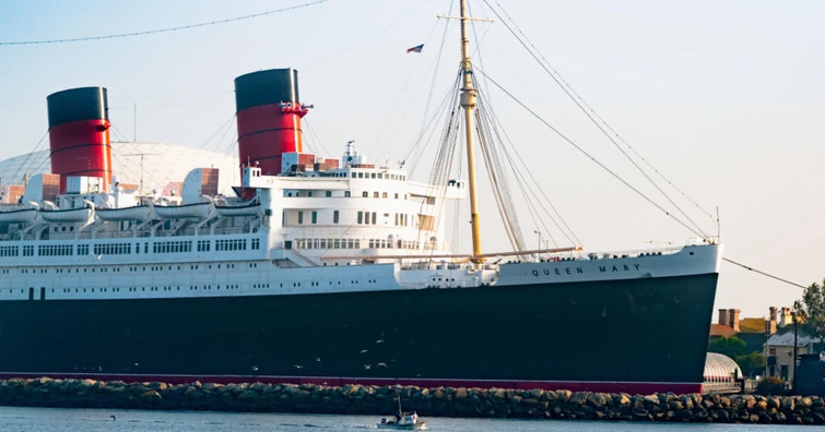 FUCK CRUISE SHIPS! Bring Back Ocean Liners! | Fandom