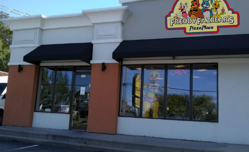 FREDDY FAZBEAR'S Pizza Place- real or fake? 