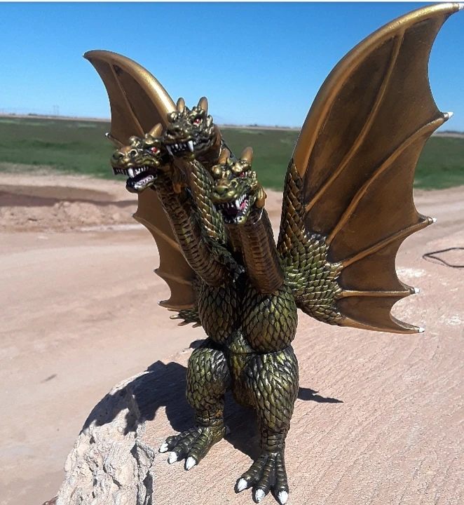 bandai king ghidorah 2019
