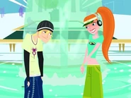 Jude and Starr flirt.jpg (30 KB) Jude and Starr by the fountain.