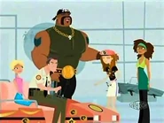 Big guy talks.jpg (16 KB) The big guy is Sergeant Beef.