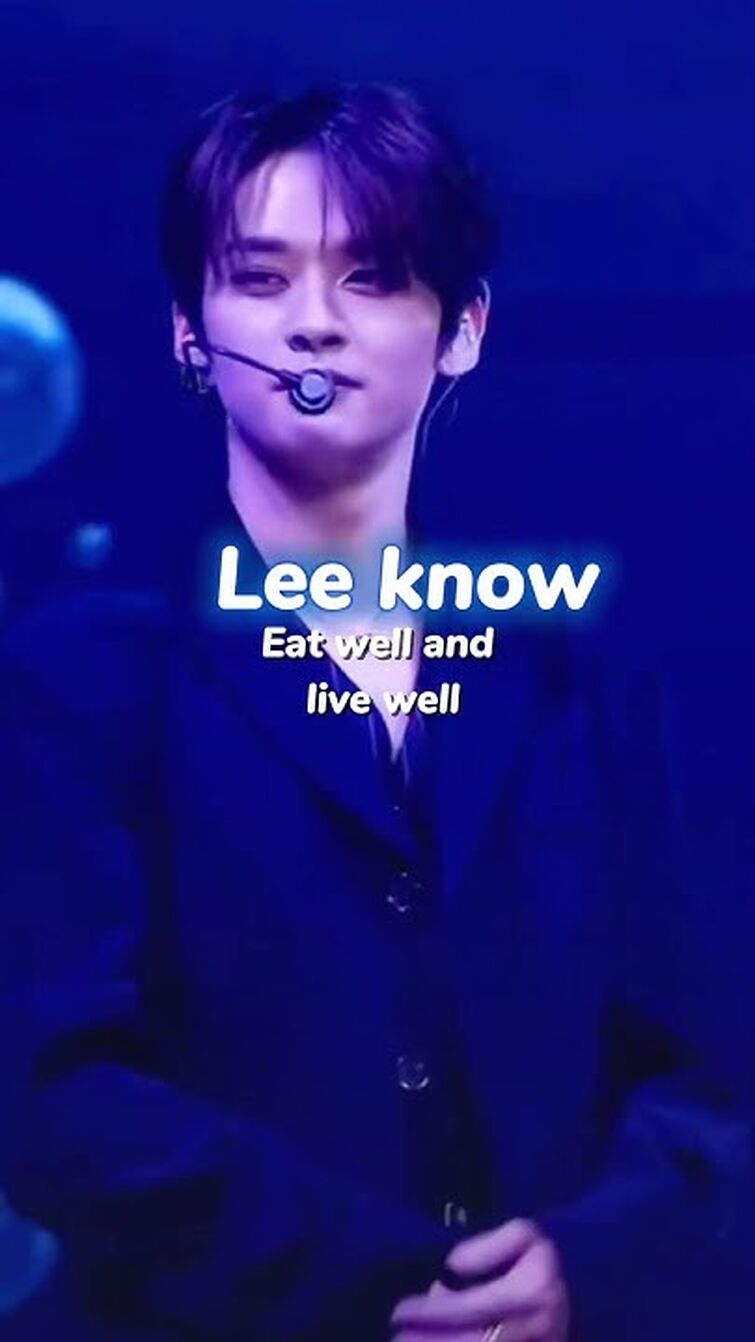 How many do you keep? #straykids #stay #kpop #fyp #riizeis7 #shorts @born_for_kpop