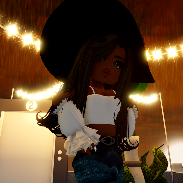 Aesthetic black girl roblox pfp