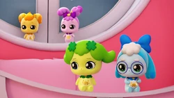 what is the royal pings looking at? (wrong answers only(ping) | Fandom