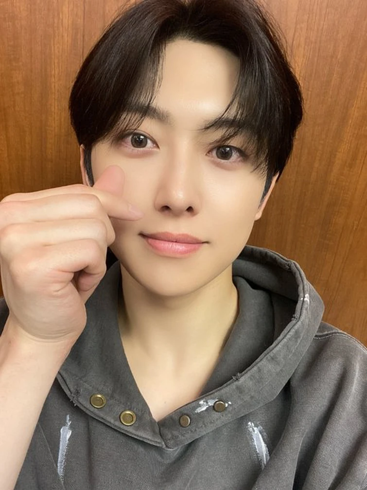 Day 529 of posting a pic of the members of &Team because they&rsquo;ve debuted!!