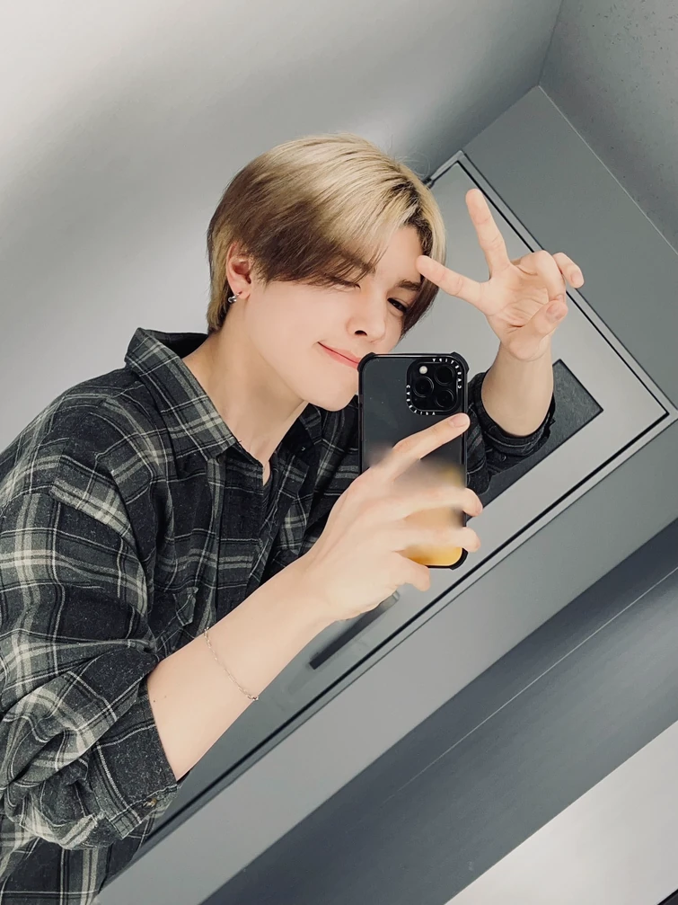 Discuss Everything About Kpop Wiki | Fandom