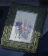 Lenafampic1.png (174 KB) Margereta with her husband and daughter