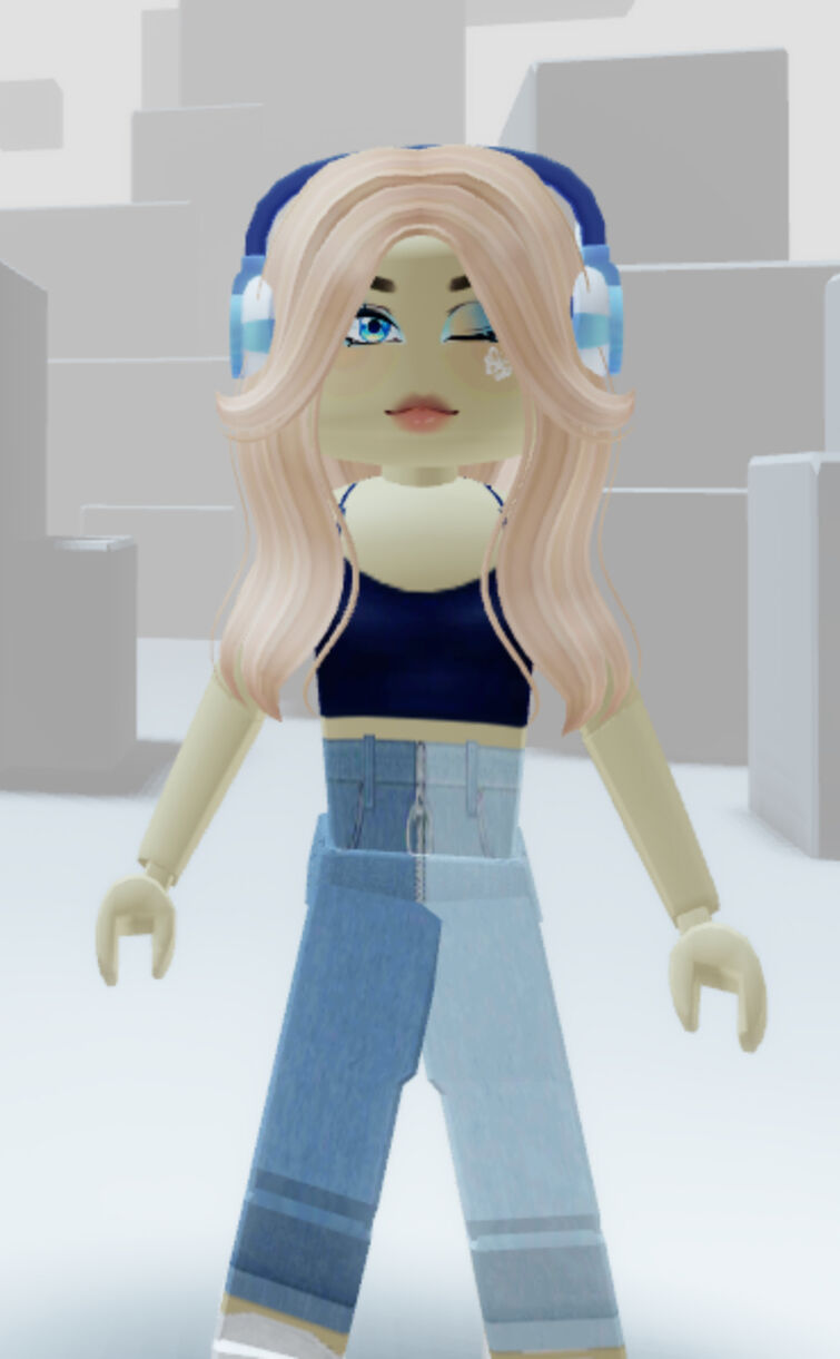 rate my little sisters roblox avatar(s) (and yes, she plays cr:k