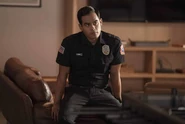 Normal 911lonestar4x05 005.jpg (33 KB)