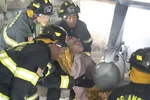 9-1-1 7x01 27.jpg (1.09 MB)