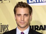 Dustin Milligan