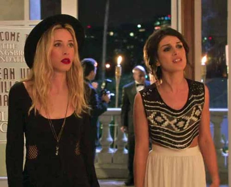 Ivy Sullivan and Annie Dixon