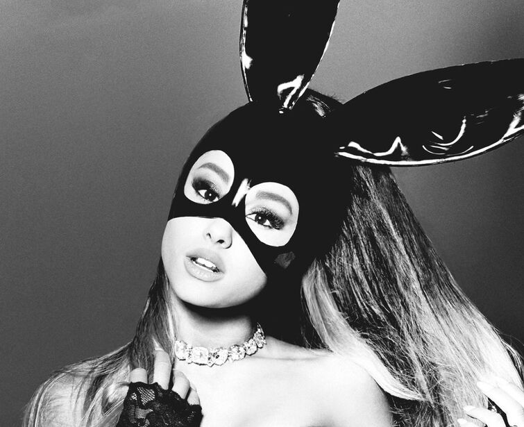 Dangerous Woman Full Outtakes! | Fandom