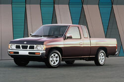 AMT 1/20 1993 Nissan Hardbody 4x4 Pick-Up [AMT1031] - HobbyTown