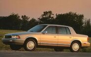 1993-1994 Chrysler LeBaron 4-door sedan