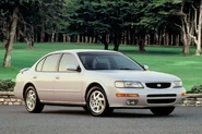 1996 Nissan Maxima SE