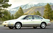 1996 Oldsmobile LSS 4-door sedan
