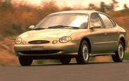 1999 Ford Taurus 4-door sedan