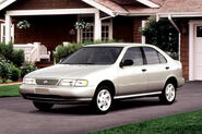 1997-1998 Nissan Sentra GLE 4-door sedan