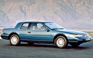 1992-1995 Mercury Cougar XR7 2-door coupe