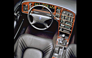 The dashboard of a 1996-1997 Saab 9000