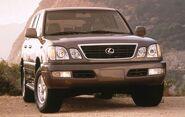 Front view of the 1998 Lexus LX 470