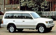 1995 Mitsubishi Montero LS