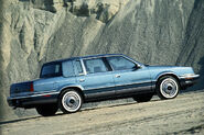 1992-1993 Chrysler Fifth Avenue