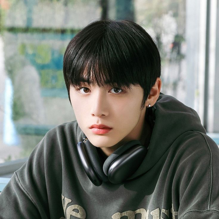 Discuss Everything About Kpop Wiki | Fandom