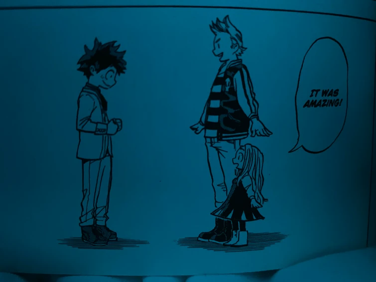 (Bad quality pic) look at this panel the way Eri and Mirio are doing